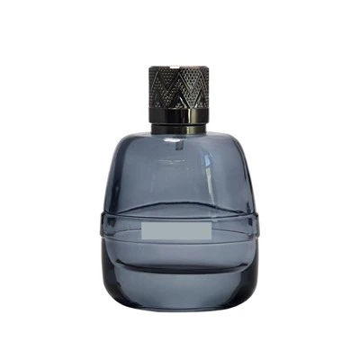 Garrafa de perfume antigo