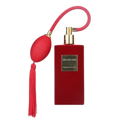 Frascos de perfume ornamentados